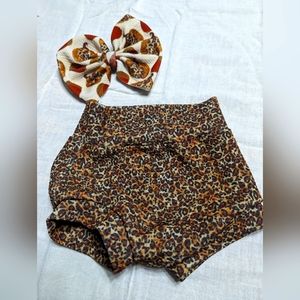 Cheetah print Bummies & bow